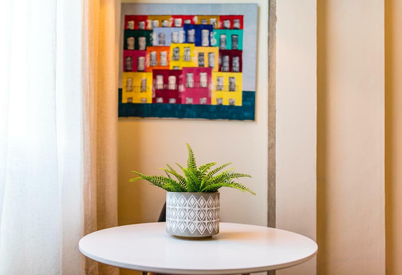 Da'Home - Cedofeita Art Studio Porto Luaran gambar